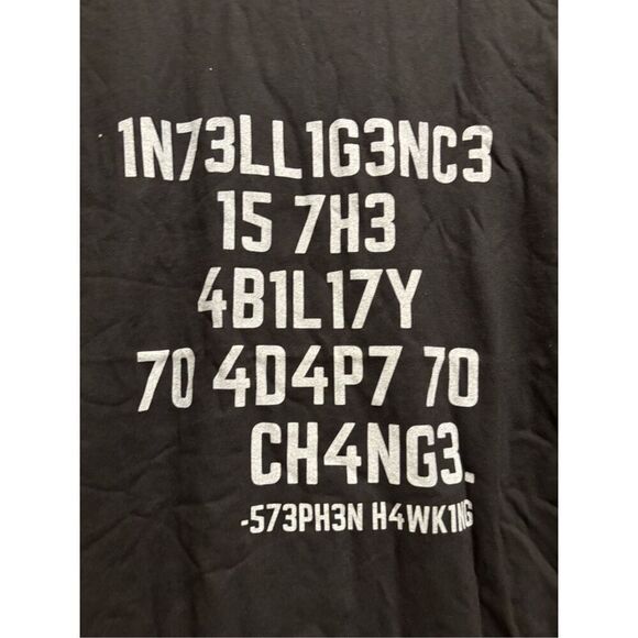 Stephen Hawking Intelligence is the Ability to Adapt to Change T-shirt size Larg - Picture 2 of 2